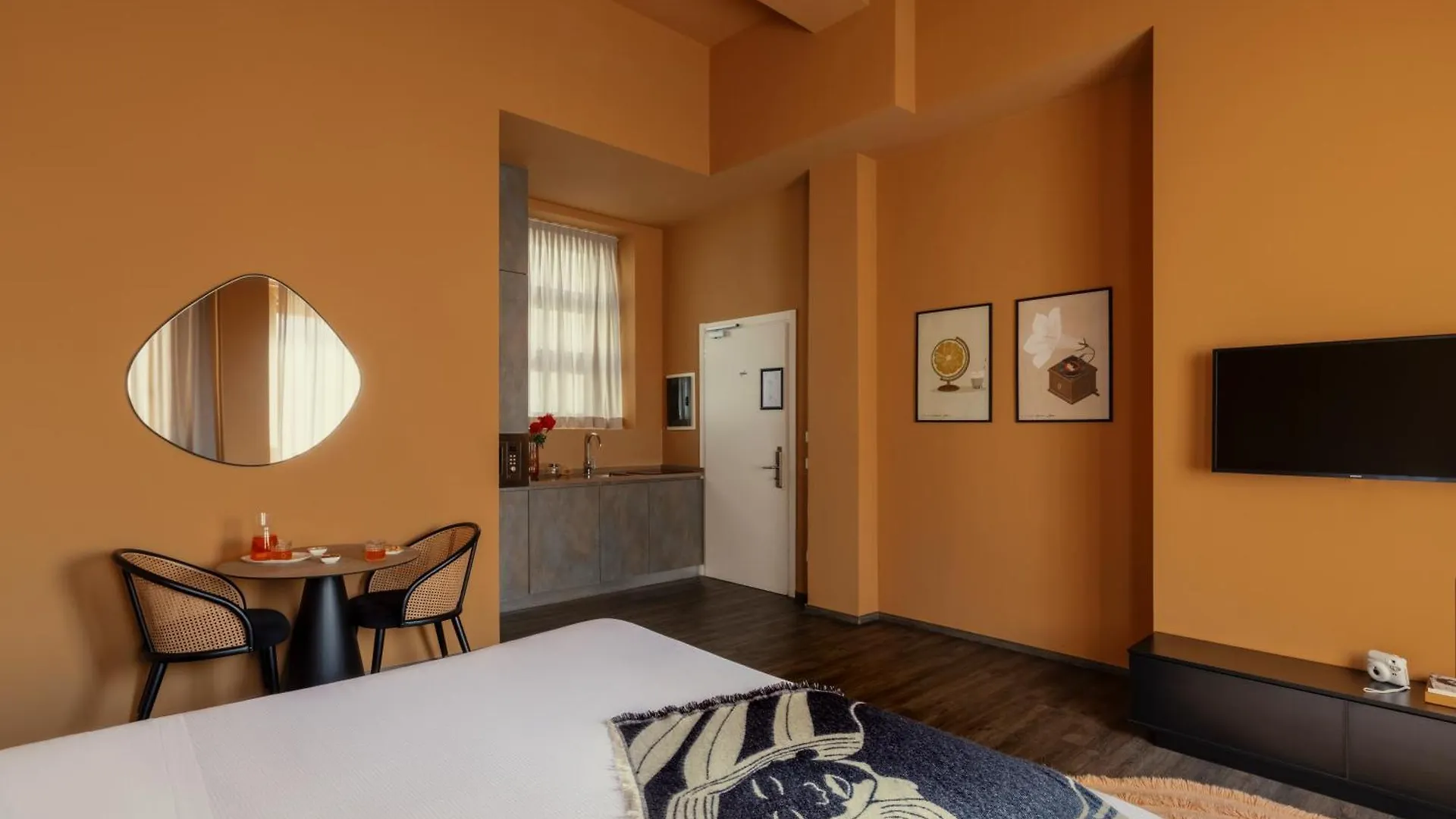 Bob W Ticinese Aparthotel Μιλάνο 4*,  Ιταλία