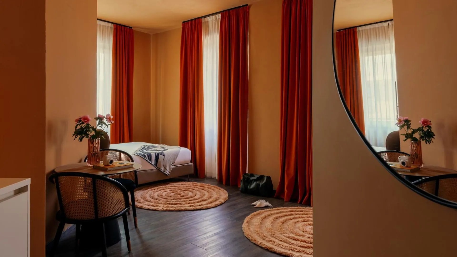 Bob W Ticinese Aparthotel Μιλάνο 4*,